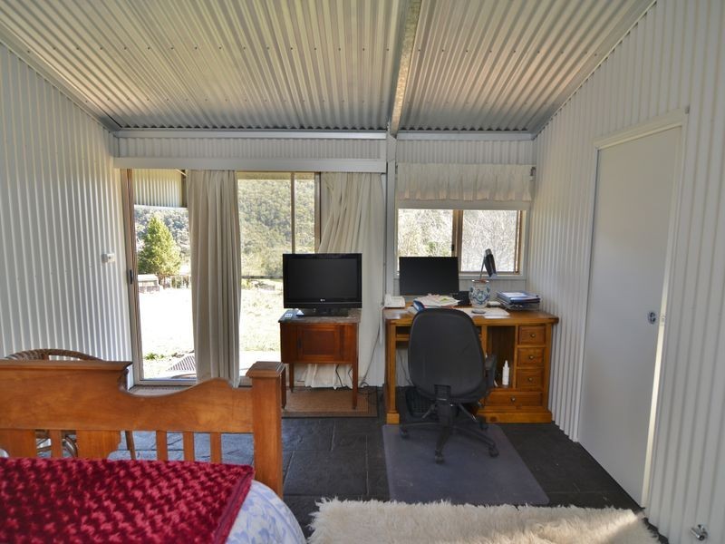 84 Sir Thomas Mitchell Drive, South Bowenfels NSW 2790