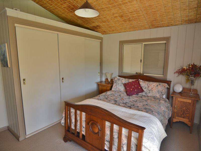 84 Sir Thomas Mitchell Drive, South Bowenfels NSW 2790