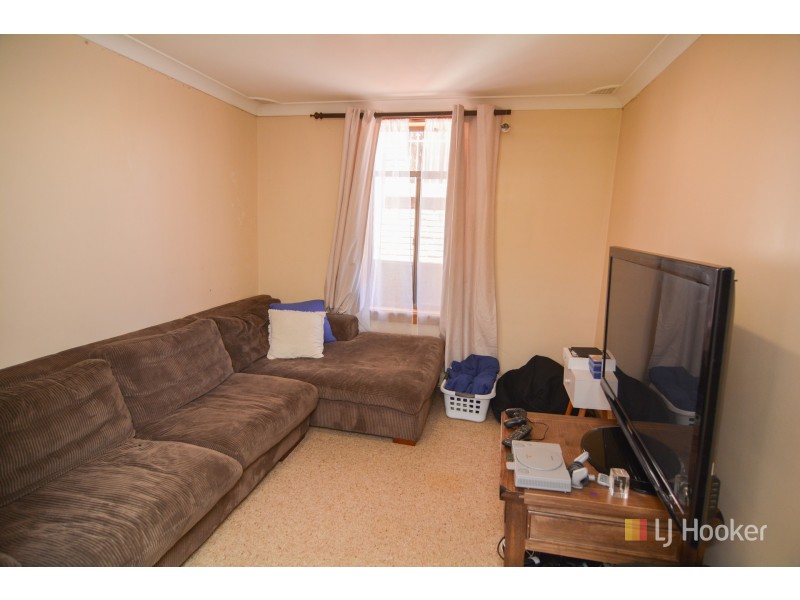17 Calero Street, Lithgow NSW 2790