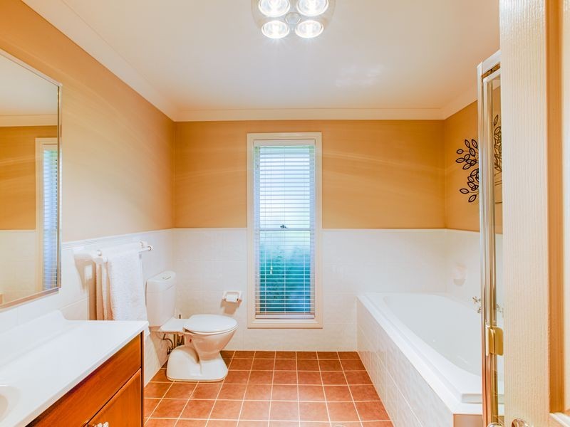 8 Robertson Street, Lithgow NSW 2790