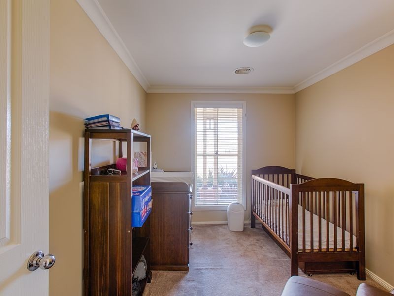 8 Robertson Street, Lithgow NSW 2790
