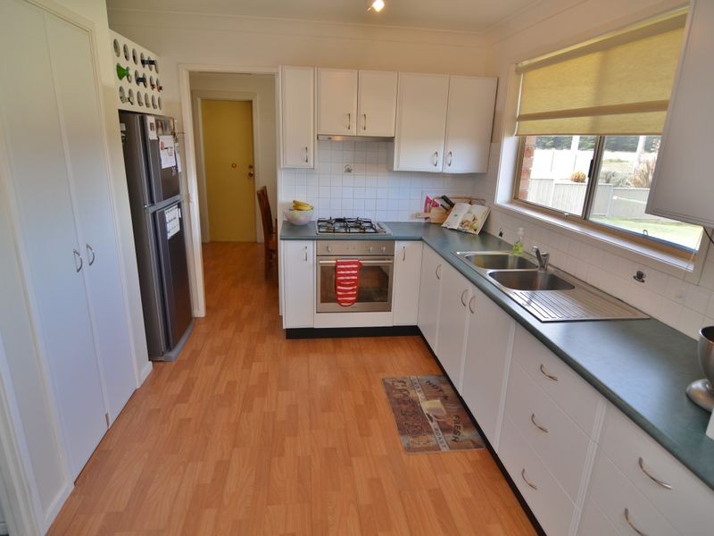 12 Pindari Place, Wallerawang NSW 2845