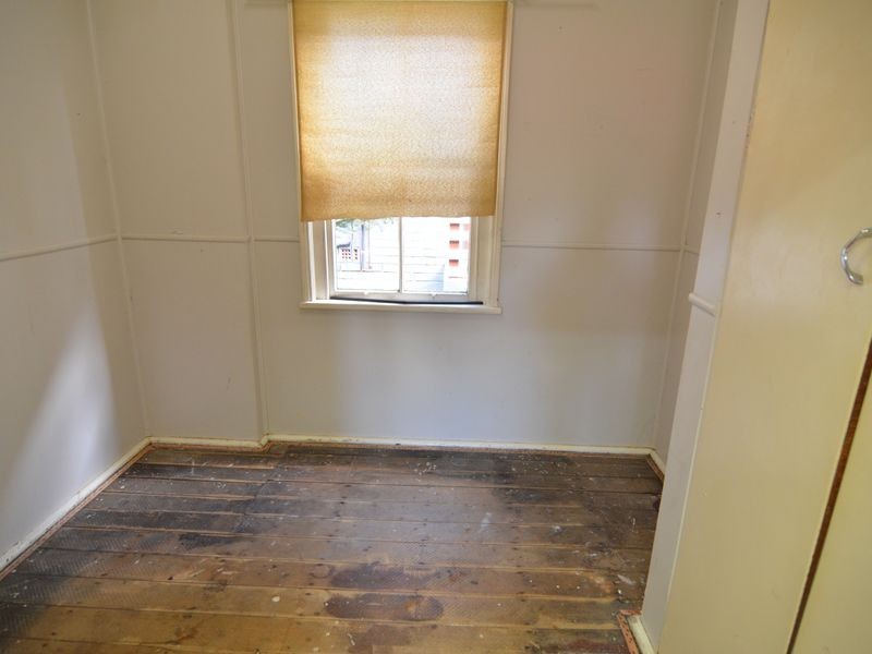 27 Ferro Street, Lithgow NSW 2790