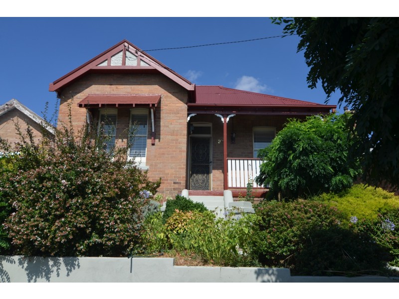 93 Ferro Street, Lithgow NSW 2790