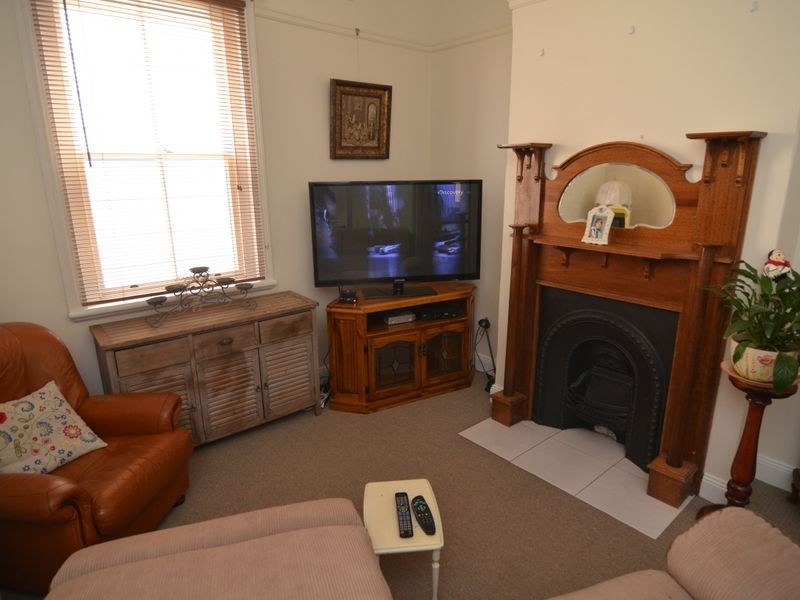 45 Chifley Road, Lithgow NSW 2790