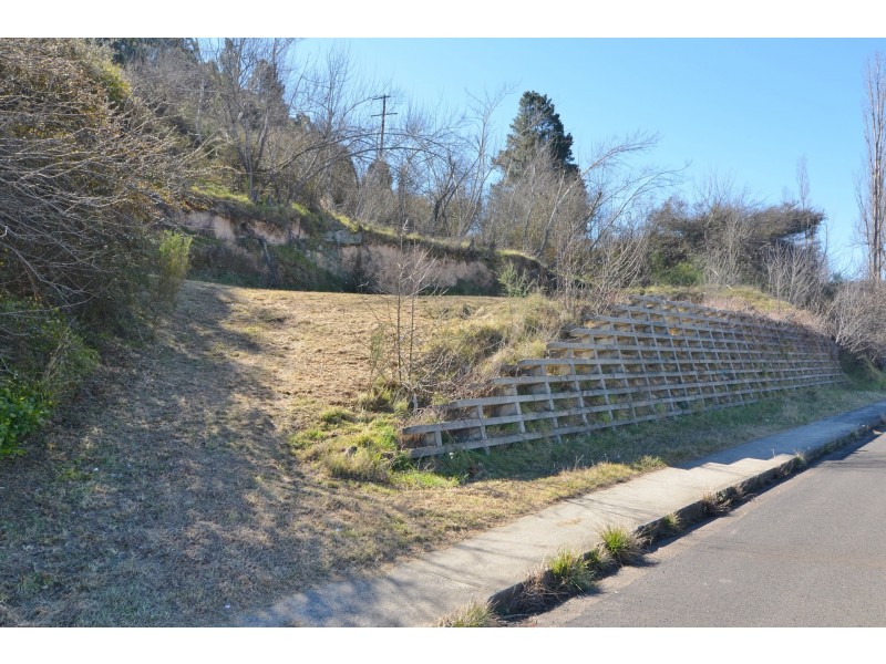 14 Macauley Street, Lithgow NSW 2790