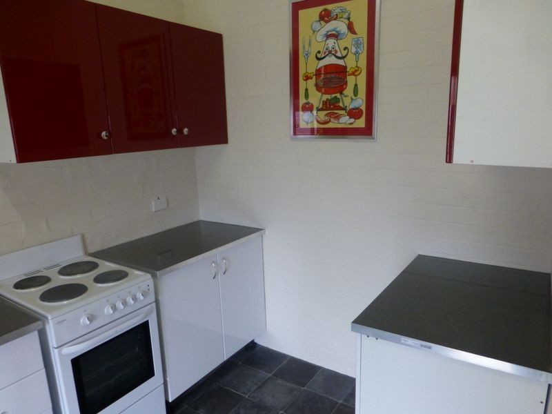 24 Calero Street, Lithgow NSW 2790