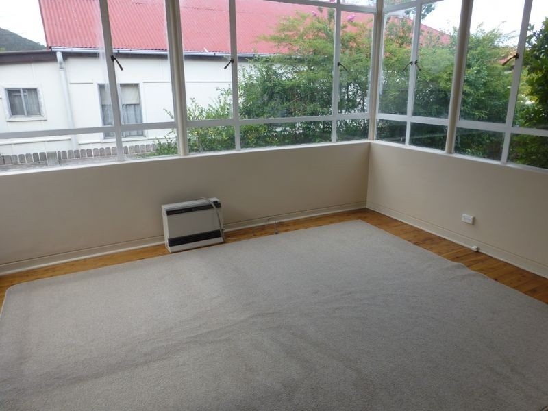 24 Calero Street, Lithgow NSW 2790