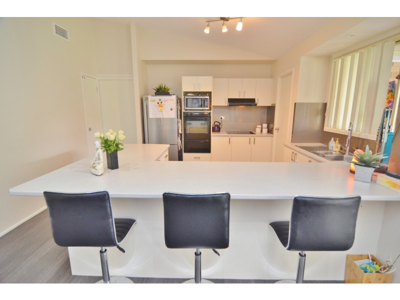 8 Mortlock Close, Lithgow NSW 2790
