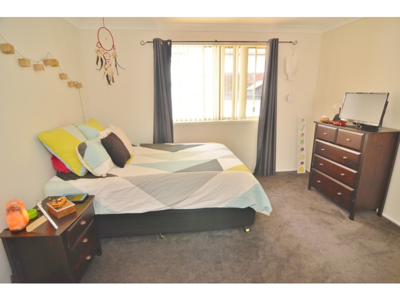 8 Mortlock Close, Lithgow NSW 2790