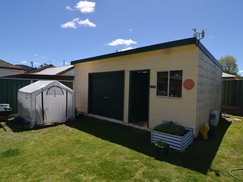 3 Sutcliffe Street, Lithgow NSW 2790