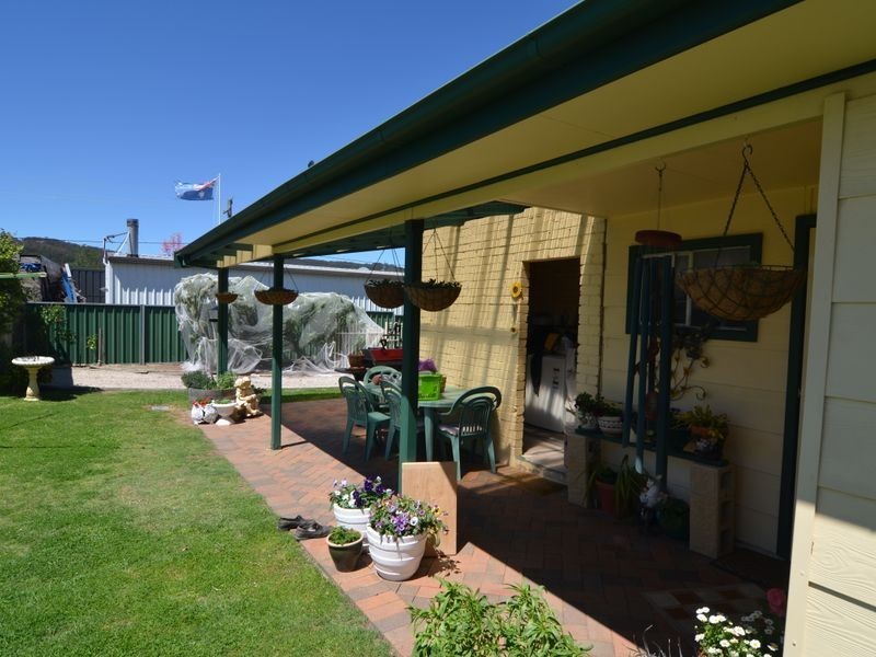 3 Sutcliffe Street, Lithgow NSW 2790