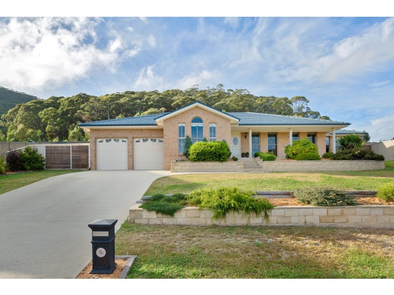 39 Robinia Drive, Lithgow NSW 2790
