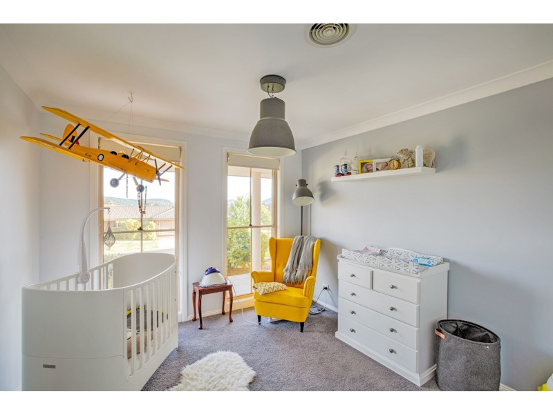 39 Robinia Drive, Lithgow NSW 2790