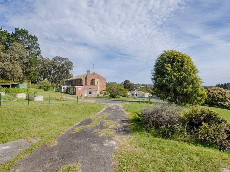 Former Por Cnr Kiln & Laurie Street, Portland NSW 2847