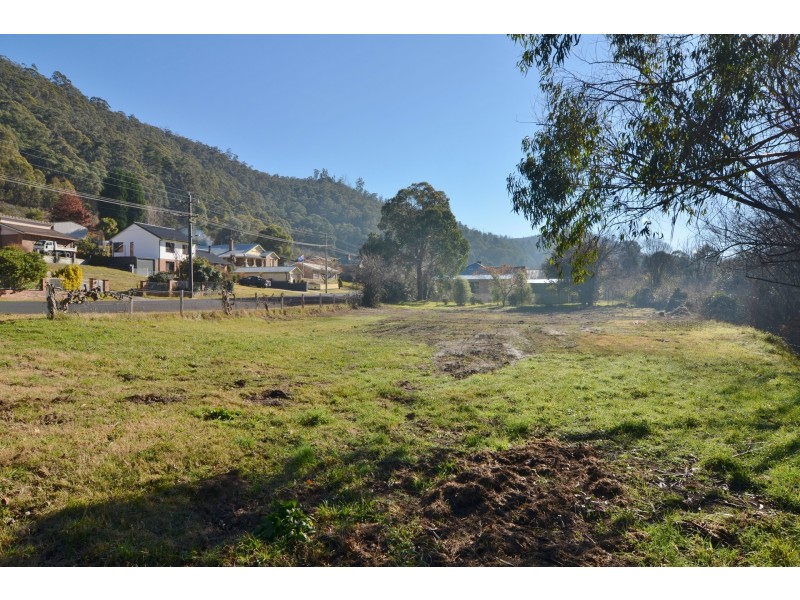 27 Macaulay Street, Lithgow NSW 2790