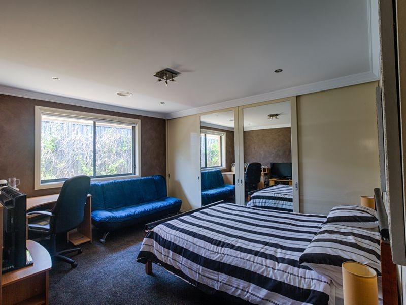 16 Thornley Close, Lithgow NSW 2790