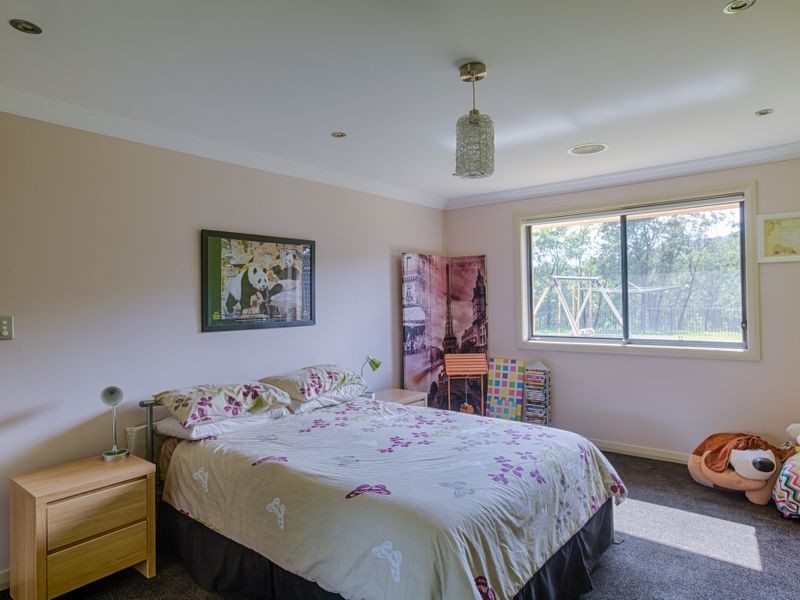 16 Thornley Close, Lithgow NSW 2790