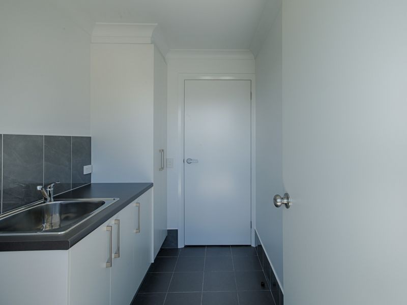 27 Surveyors Way, Lithgow NSW 2790