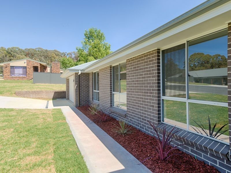 27 Surveyors Way, Lithgow NSW 2790