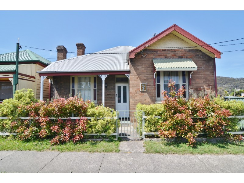 3 Chifley Road, Lithgow NSW 2790
