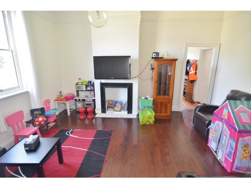 3 Chifley Road, Lithgow NSW 2790