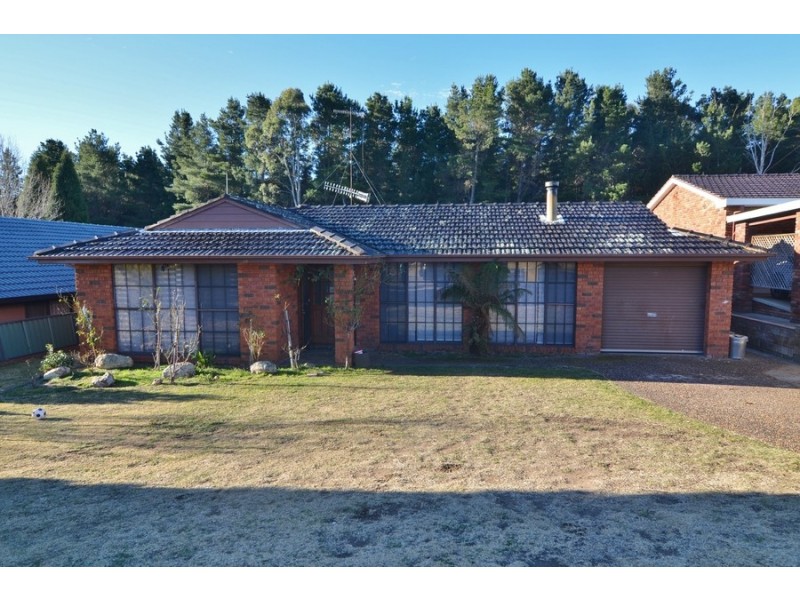 10 Blaxland Street, Wallerawang NSW 2845