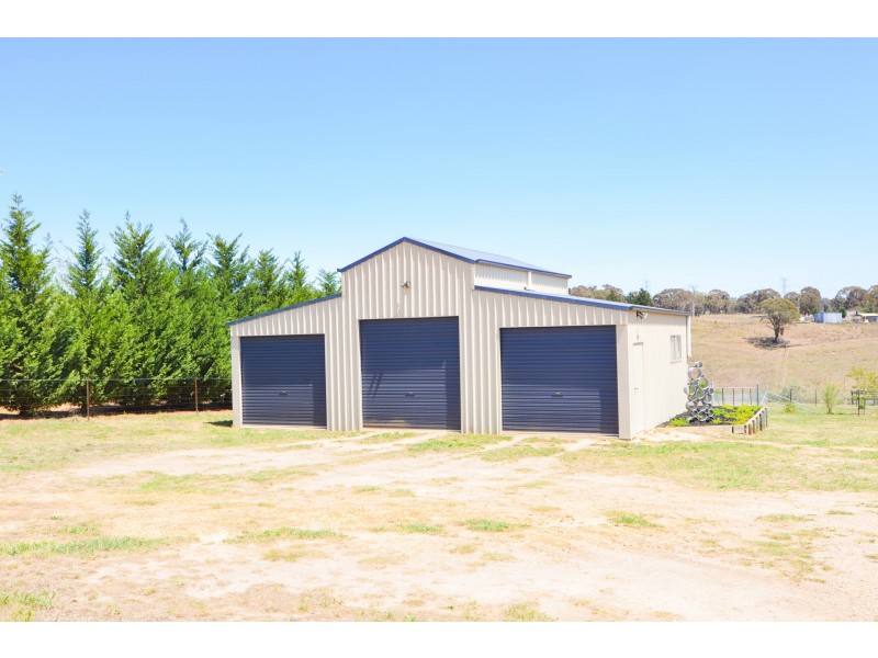 53 George Parade, Pipers Flat NSW 2847