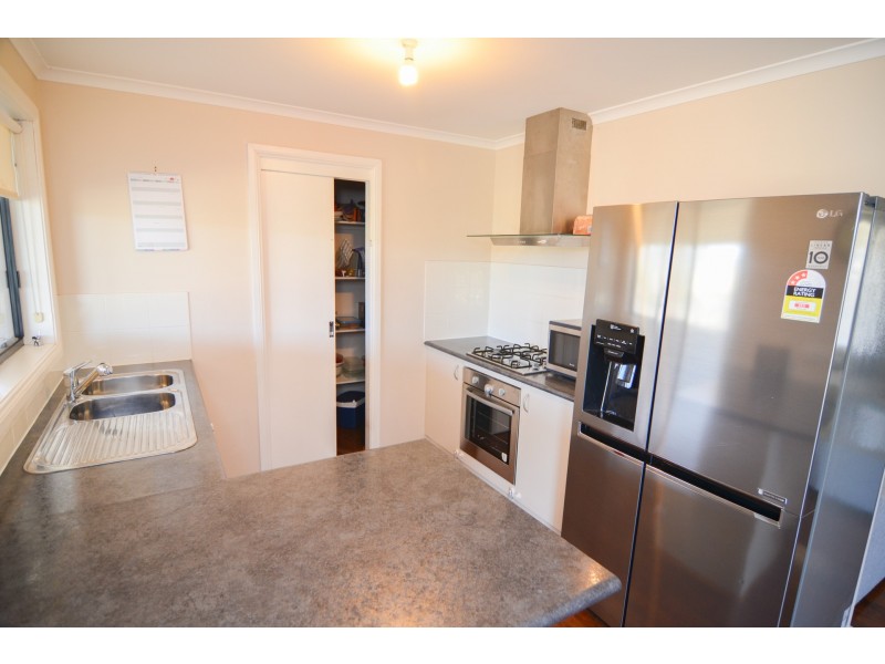 53 George Parade, Pipers Flat NSW 2847