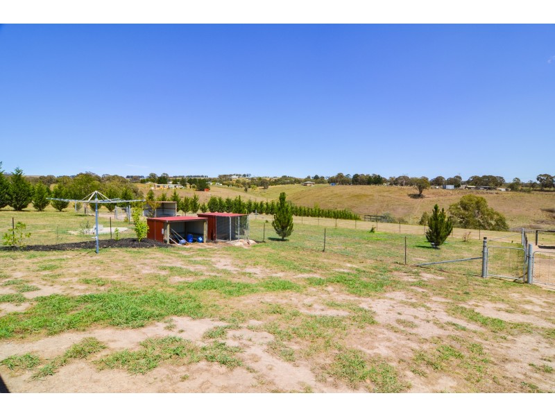 53 George Parade, Pipers Flat NSW 2847