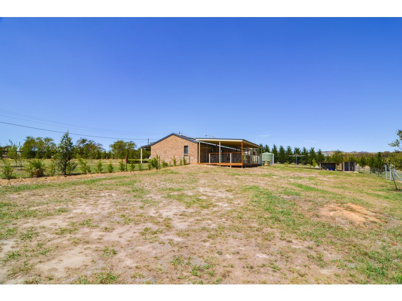53 George Parade, Pipers Flat NSW 2847