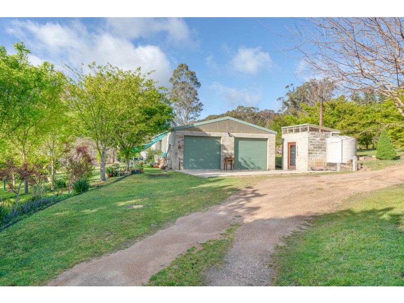2C Hughes Lane, Marrangaroo NSW 2790