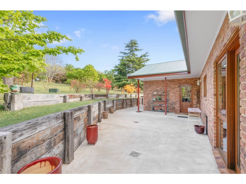 2C Hughes Lane, Marrangaroo NSW 2790