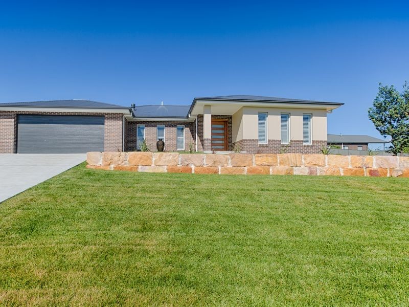 28 James O’Donnell Drive, Lithgow NSW 2790