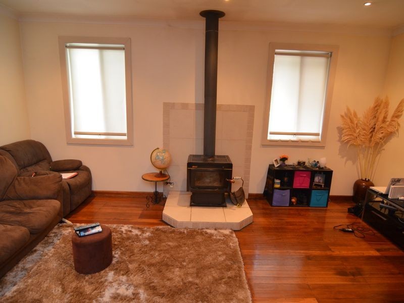 150 Macauley Street, Lithgow NSW 2790