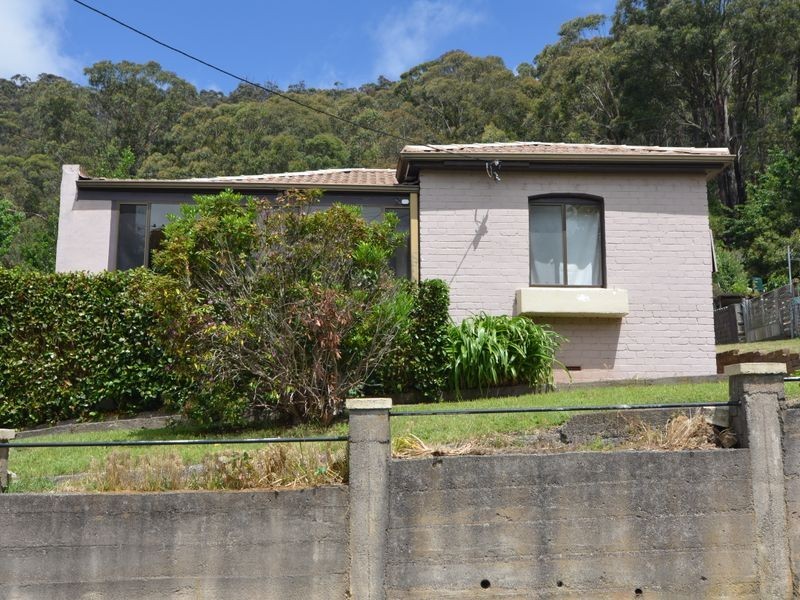 150 Macauley Street, Lithgow NSW 2790