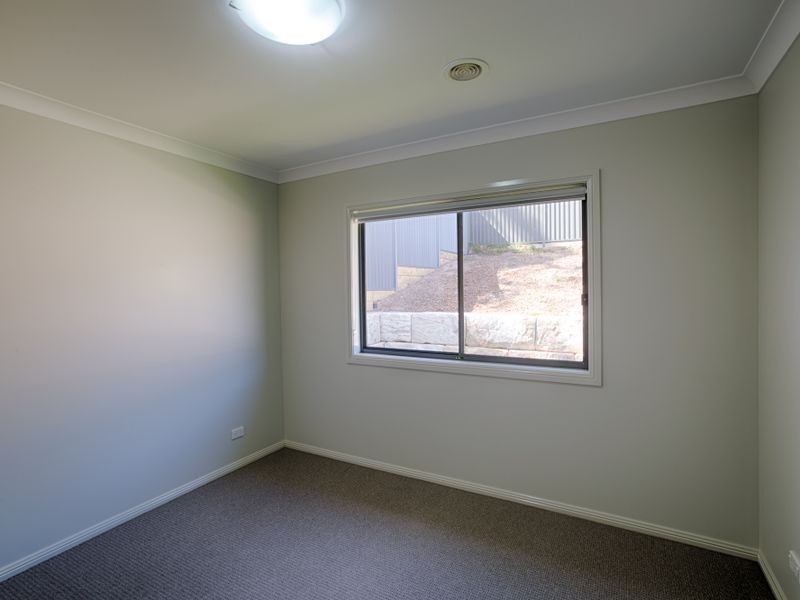 10 James O’Donnell Drive, Lithgow NSW 2790