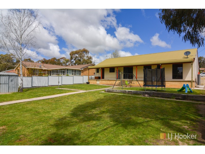 9 Main Street, Portland NSW 2847