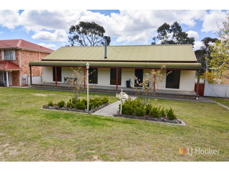 9 Main Street, Portland NSW 2847