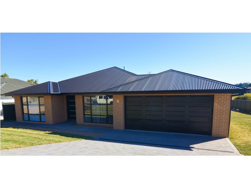 8 Eucalypt Place, Lithgow NSW 2790