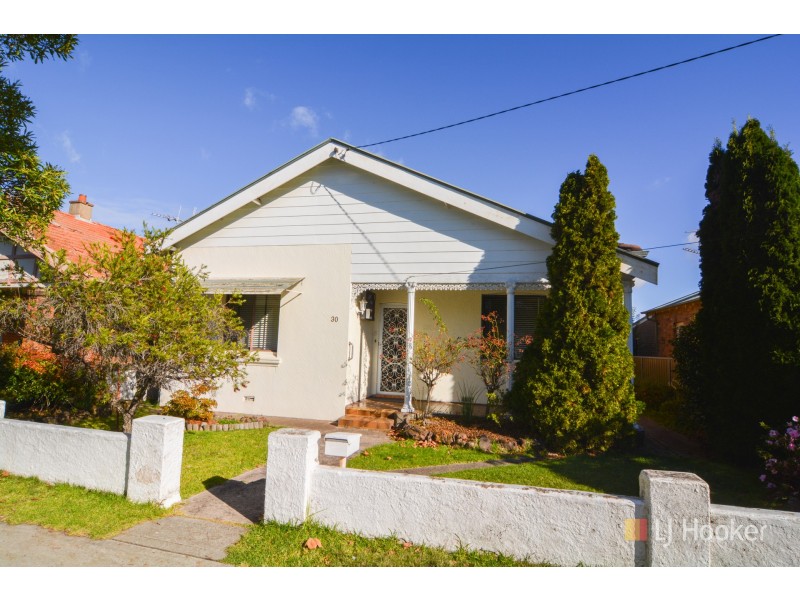 30 Malvern Street, Lithgow NSW 2790
