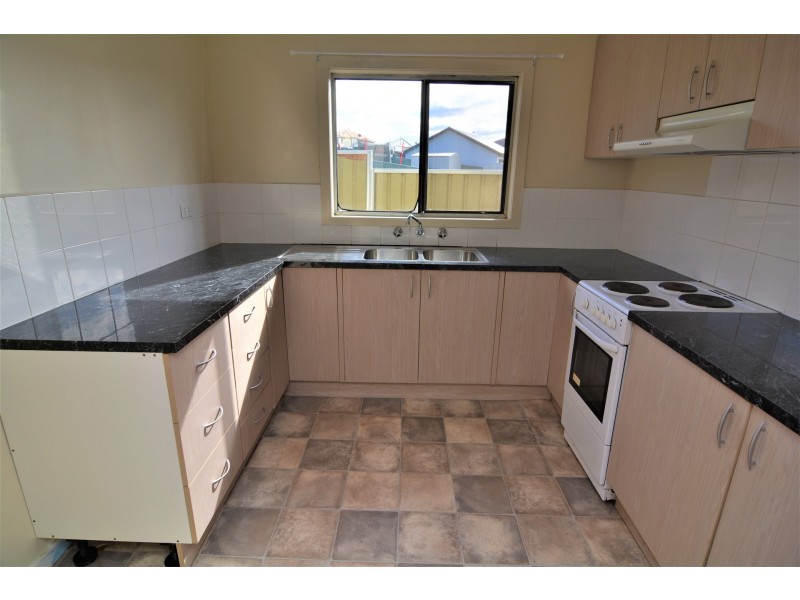 77 Musket Parade, Lithgow NSW 2790
