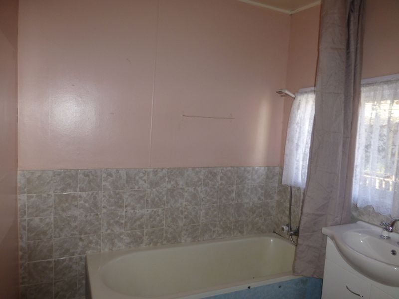 121 Williwa Street, Portland NSW 2847