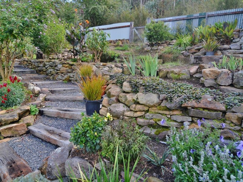 106 Sandford Avenue, Lithgow NSW 2790