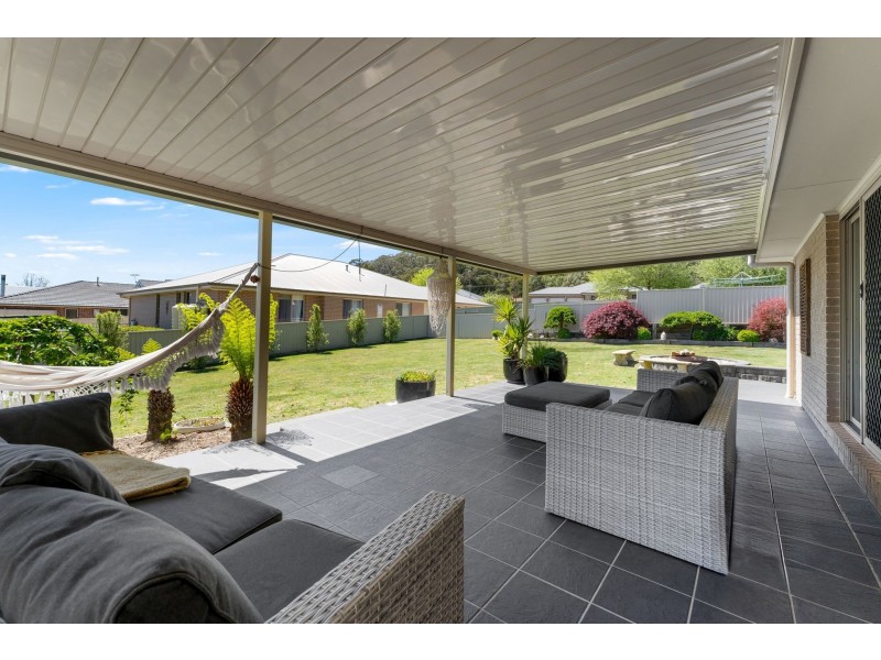 13 Munjowee Circle, Lithgow NSW 2790