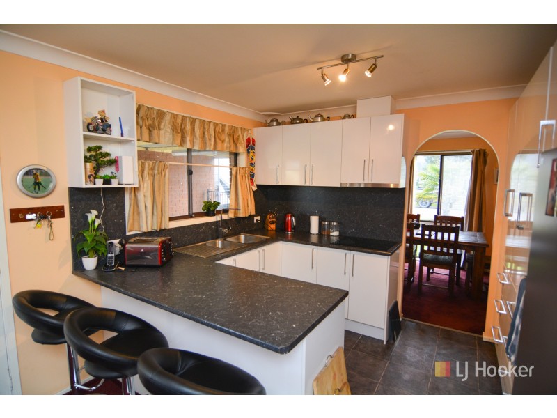 7 Evans Close, Lithgow NSW 2790