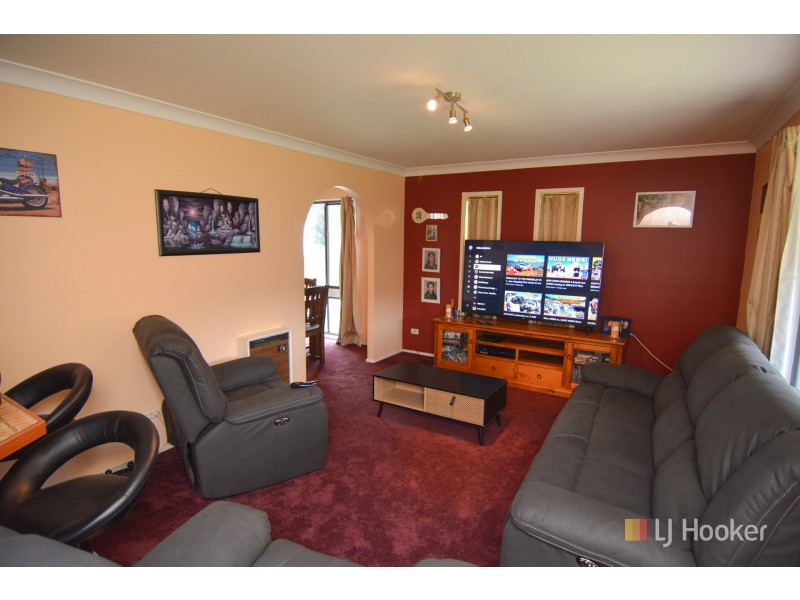 7 Evans Close, Lithgow NSW 2790