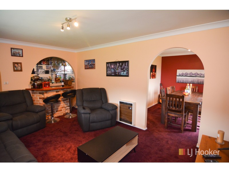 7 Evans Close, Lithgow NSW 2790