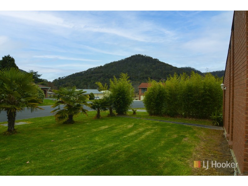 7 Evans Close, Lithgow NSW 2790
