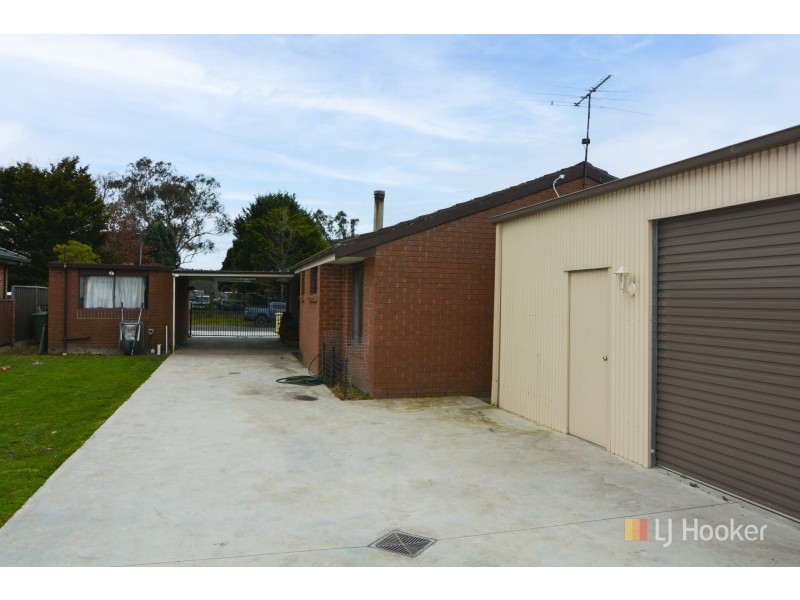 7 Evans Close, Lithgow NSW 2790